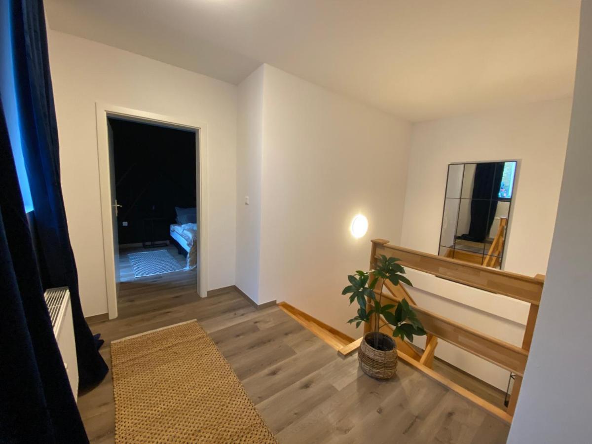 Alte Schreinerei Apartment บีเลอเฟล์ด ภายนอก รูปภาพ